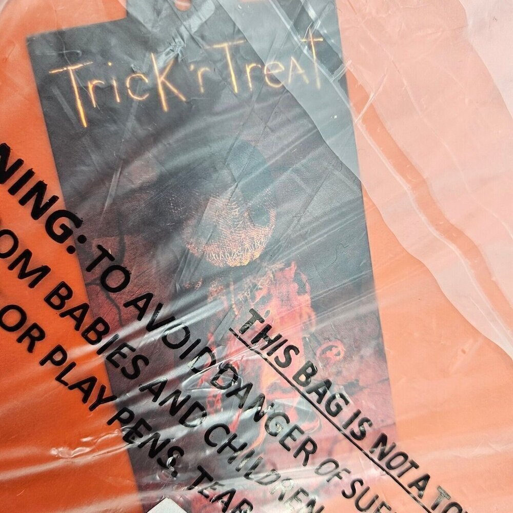 New Trick R Treat Sam O Lantern Bag Purse Crossbody Vegan Leather - Picture 3 of 3